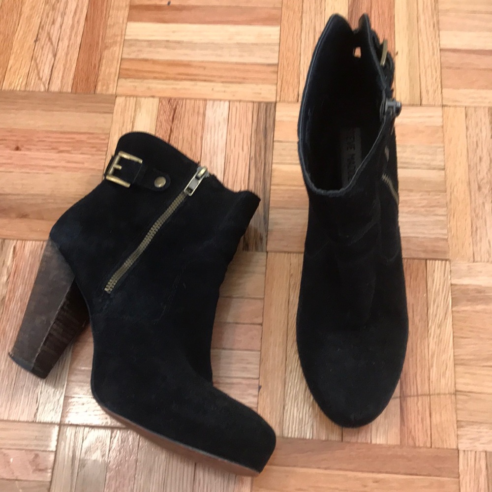 Gracieee Steve Madden Bootie Black Size 9